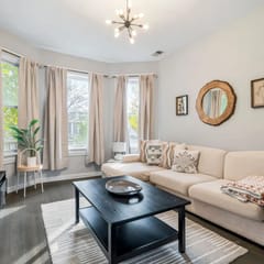 Bright & Renovated Duplex w/ Backyard - sleeps 10!