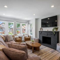 NEW! Large/Beautiful Home with 6BDS/4BTH + Garage!