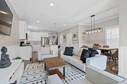 Modern Logan Square Luxury: 5 bedroom - sleeps 16! - Image 3