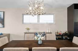 Beautiful 5-bedroom Pilsen Home w/ Parking! - Image 4
