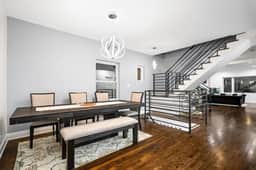 Beautiful/Spacious 7BD - 4BTH Home with Garage! - Image 3