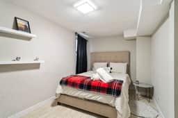 5BR/4BA Modern SFH Logan Square! - Image 5