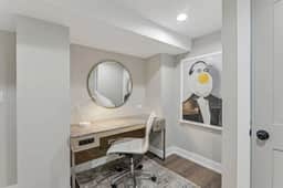 Comfy/Elegant Home by Wrigley, Garage Spot & Yard - Image 3