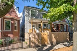 Gorgeous 5 BDR/ 4BA in Logan Square w/Parking! - Image 5