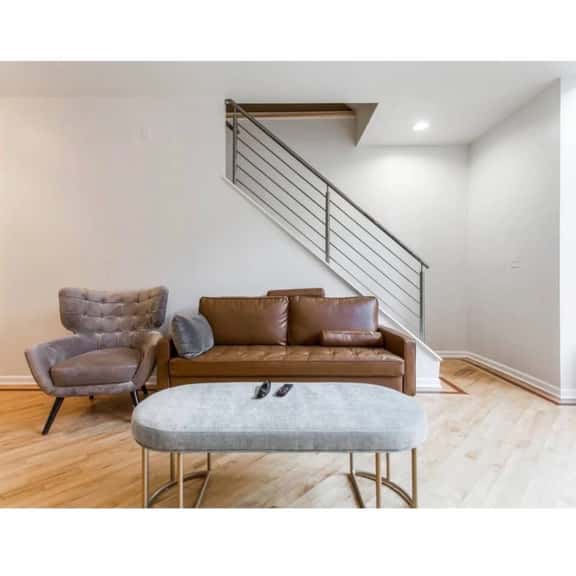 Urban Designer Flat in Noble Square - Sleeps 8 - Image 1