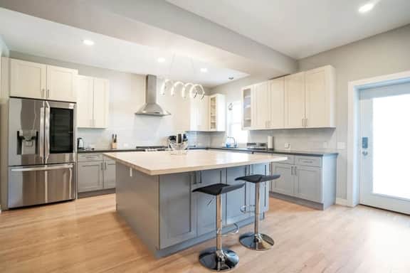5BR/4BA Modern SFH Logan Square! - Image 4